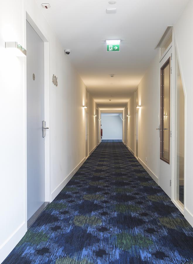 Hotel De Naaldhof Oss Bagian luar foto